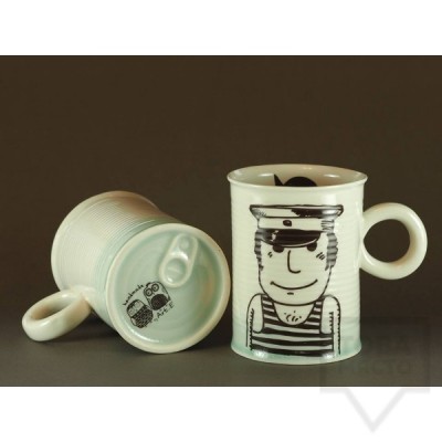 Ръчно изработена порцеланова чаша тип консерва Art.E Handmade - Cartoon Sailor