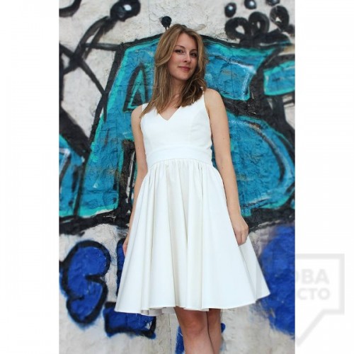 Дизайнерска рокля Polina Petrova - criss cross back White