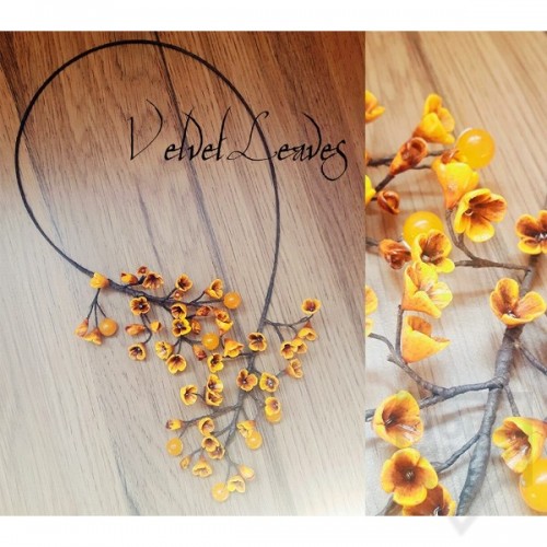 Ръчно изработено колие VelvetLeaves - clay flowers оранжево