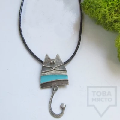 Silver necklace by Topreva-blue kitty