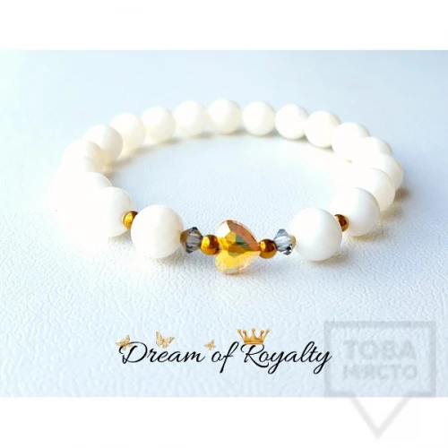 Ръчно изработена гривна със Swarowski елемент Dream of Royalty - milky dreams
